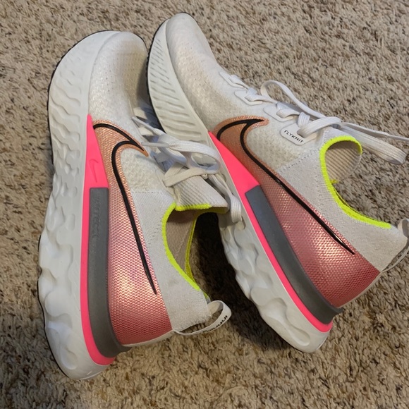 NIKE React Infinity Run Flyknit 2 Womenâs Shoes â Pink Glaze â Opt For The Best